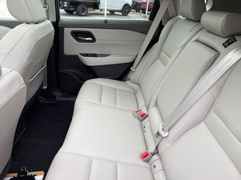 Certified 2023 Nissan Rogue SL w/ SL Premium Package image 33