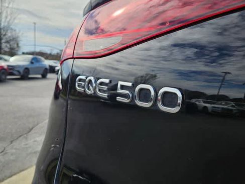 Used 2023 Mercedes-Benz EQE 500 4MATIC SUV w/ Pinnacle Trim Package image 12