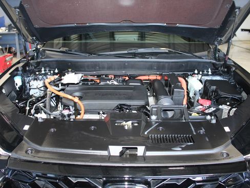 Used 2026 Honda CR-V Sport image 8
