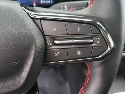 Used 2025 Chevrolet Equinox RS w/ Safety and Technology Package image 26