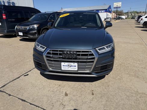 Used 2018 Audi Q5 2.0T Premium Plus w/ Premium Plus Package image 2