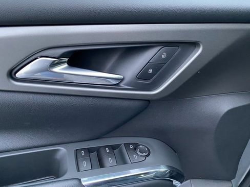 New 2026 Chevrolet Traverse LT image 21