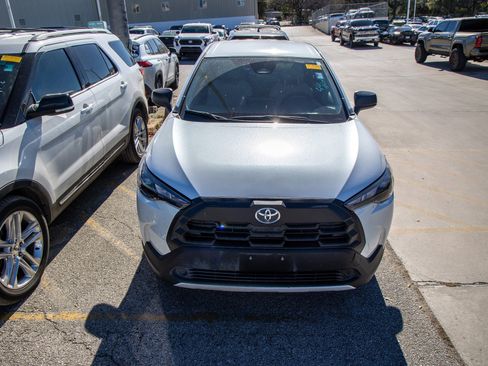 Certified 2026 Toyota Corolla Cross L image 5