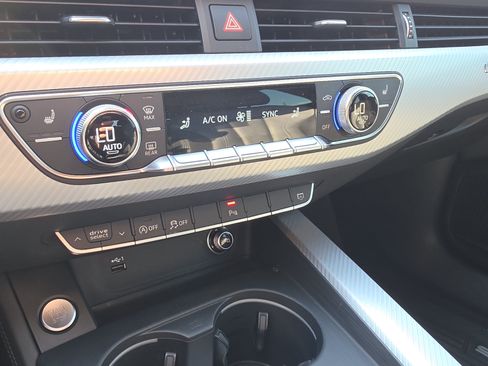 Used 2019 Audi A5 2.0T Premium Plus w/ Premium Plus AWD/4WD image 40