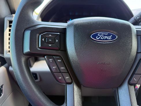 Used 2022 Ford F250 XL w/ STX Appearance Package AWD/4WD image 19