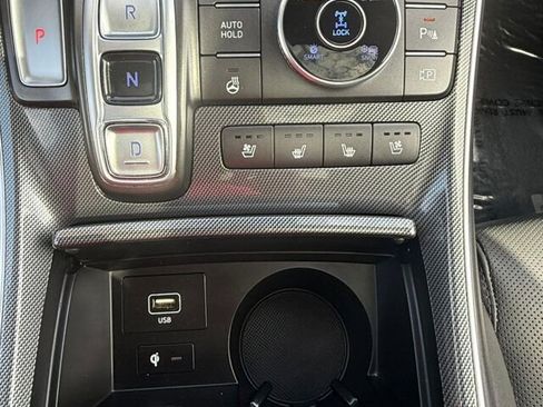 Used 2023 Hyundai Santa Fe Limited image 31