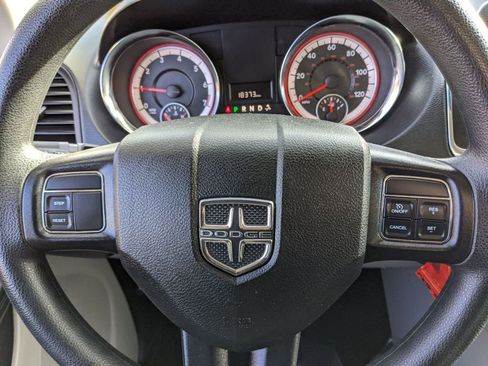 Used 2016 Dodge Grand Caravan SE w/ Quick Order Package 29E SE image 10