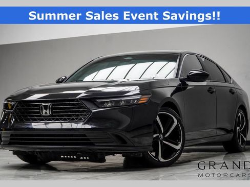 Used 2023 Honda Accord Sport image 1