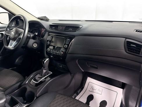 Used 2019 Nissan Rogue S FWD image 28
