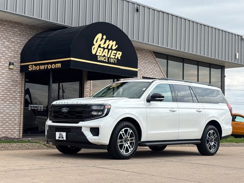 New 2026 Ford Expedition Max Active AWD/4WD image 1