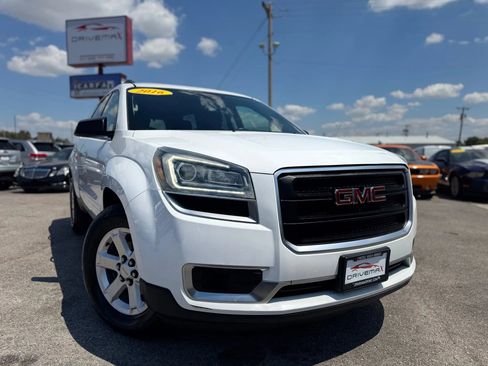 Used 2016 GMC Acadia SLE image 1