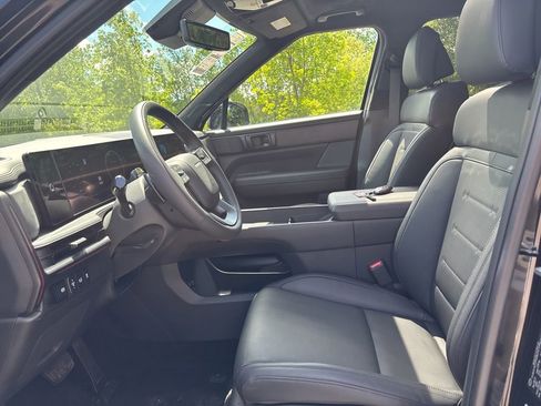 New 2026 Hyundai Santa Fe Calligraphy AWD/4WD image 9