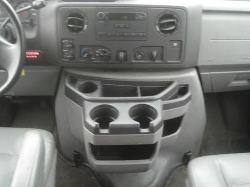 Used 2013 Ford E-350 and Econoline 350 Extended Super Duty w/ PWR Group image 27