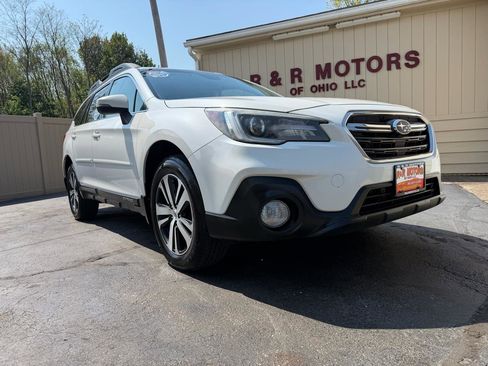 Used 2018 Subaru Outback 2.5i Limited AWD/4WD image 9