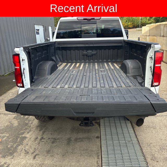 Used 2025 Chevrolet Silverado 2500 ZR2 w/ ZR2 Bison Edition AWD/4WD image 10