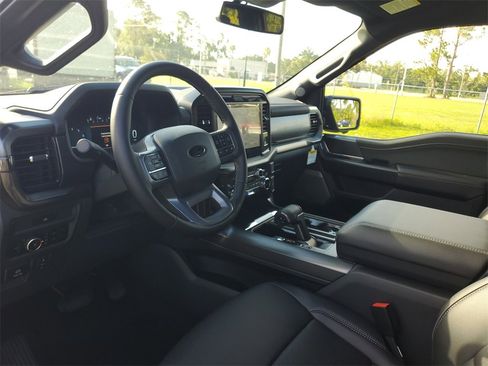 New 2025 Ford F150 Lariat w/ Equipment Group 501A Mid image 7