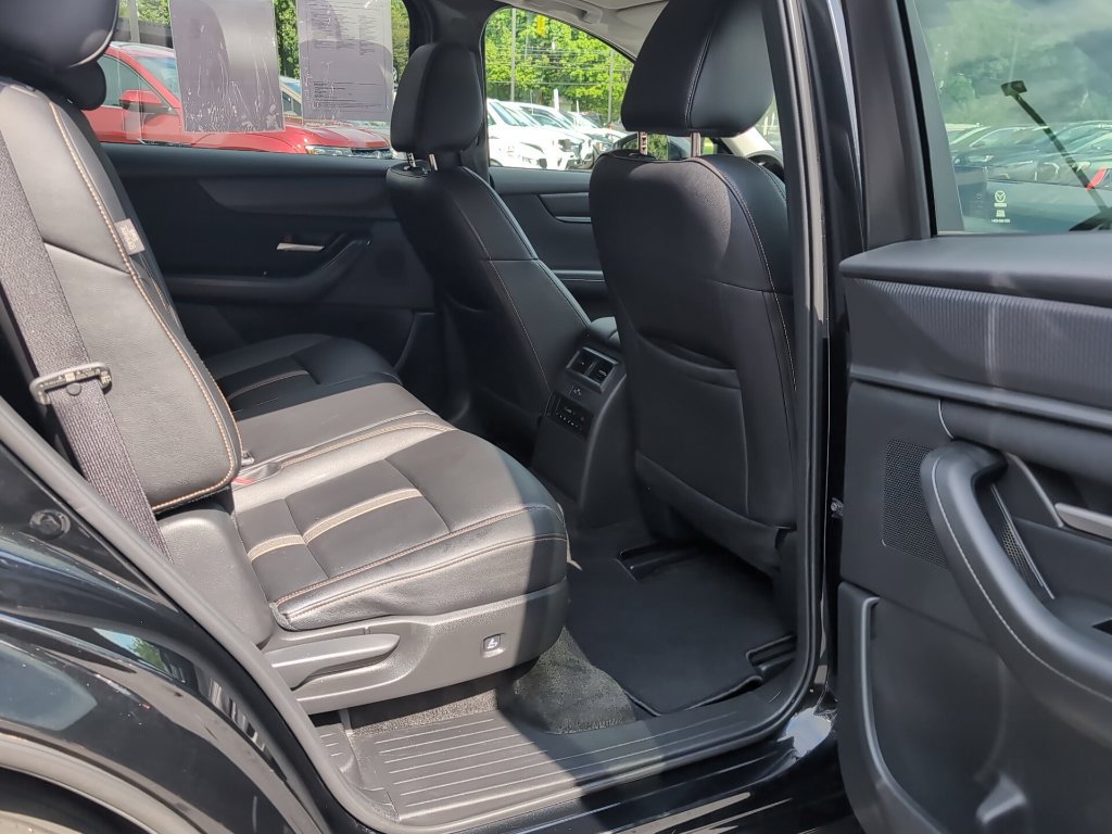 Certified 2026 MAZDA CX-90 3.3 Turbo w/ Select Package AWD/4WD image 7