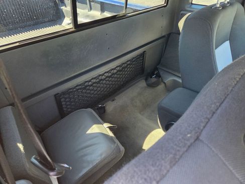 Used 2011 Ford Ranger XLT image 15