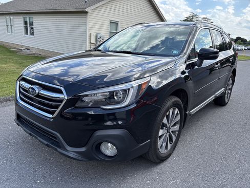 Used 2018 Subaru Outback 3.6R Touring AWD/4WD image 7