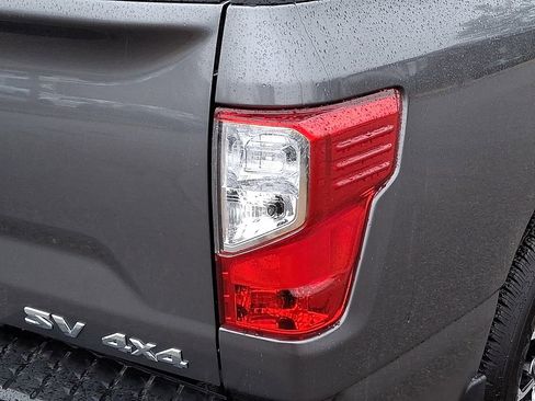 Used 2024 Nissan Titan SV w/ Accessory Utility Package image 10