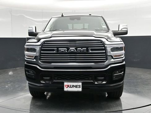 Used 2024 RAM 2500 Laramie w/ Safety Group AWD/4WD image 2