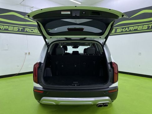 Used 2020 Kia Telluride EX image 9