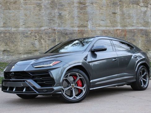 Used 2019 Lamborghini Urus AWD image 3