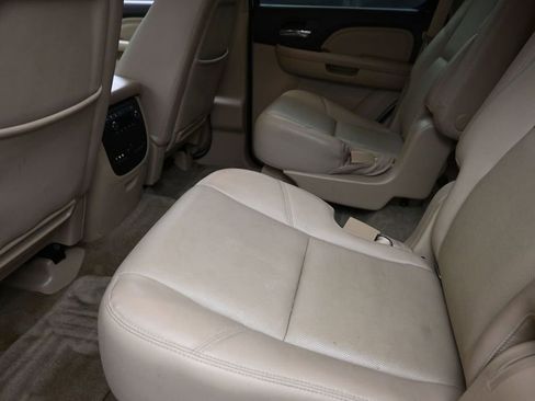 Used 2014 GMC Yukon Denali AWD/4WD image 11