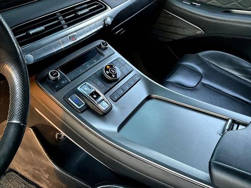 Used 2020 Hyundai Palisade Limited image 12