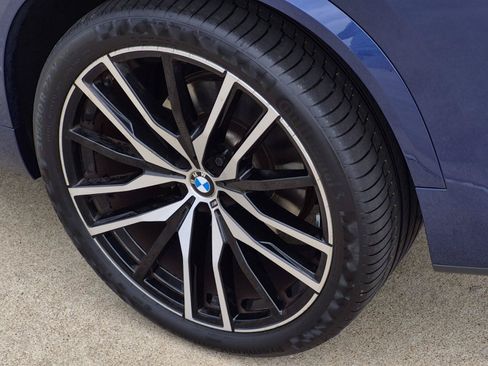 Certified 2023 BMW X5 sDrive40i w/ M Sport Package RWD image 7