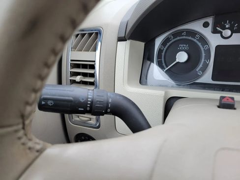 Used 2008 Mercury Mariner Premier FWD image 22