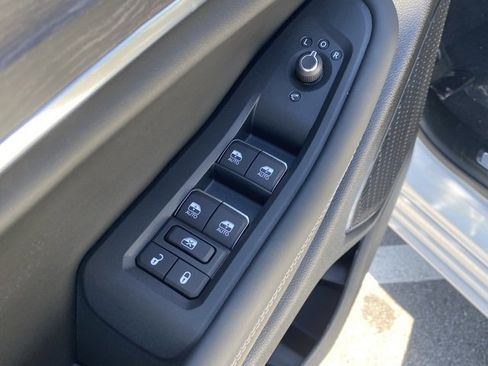 New 2025 Jeep Grand Cherokee Overland w/ Adv Protech Group III image 13