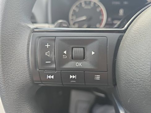 Used 2021 Nissan Rogue SV AWD/4WD image 26