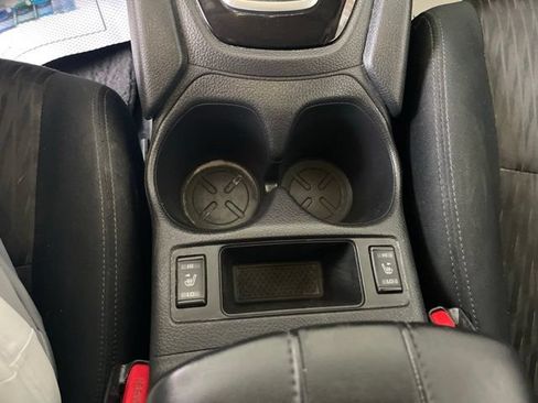 Used 2018 Nissan Rogue SV w/ Premium Package AWD/4WD image 22