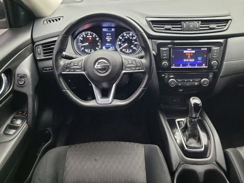 Used 2018 Nissan Rogue SV AWD/4WD image 22
