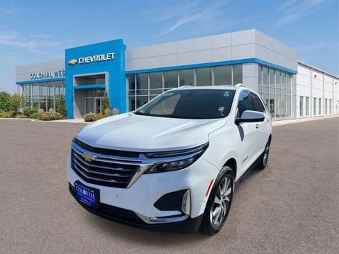 Used 2024 Chevrolet Equinox Premier AWD/4WD image 1