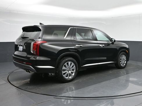 Used 2024 Hyundai Palisade SEL FWD image 7