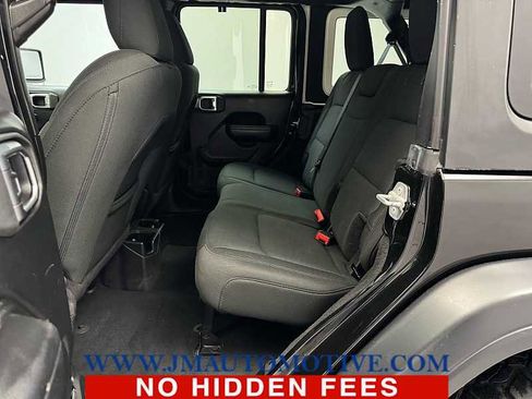 Used 2018 Jeep Wrangler Unlimited Sport S image 14