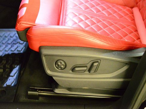 Used 2023 Audi SQ5 Premium Plus w/ Premium Plus Package image 27