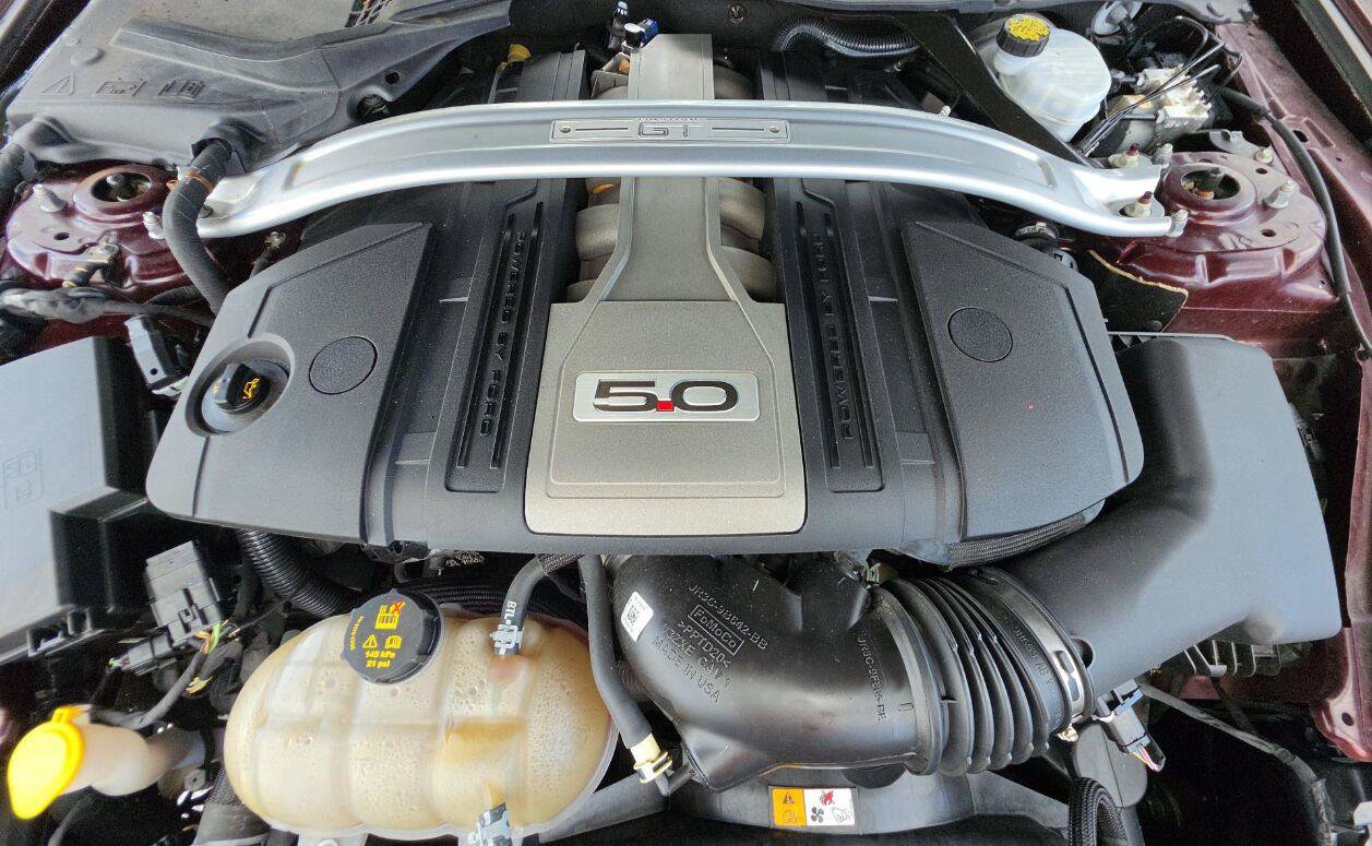 Used 2018 Ford Mustang GT w/ GT Performance Package RWD image 7