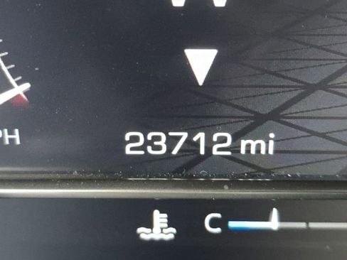 Used 2024 GMC Sierra 1500 SLE image 20