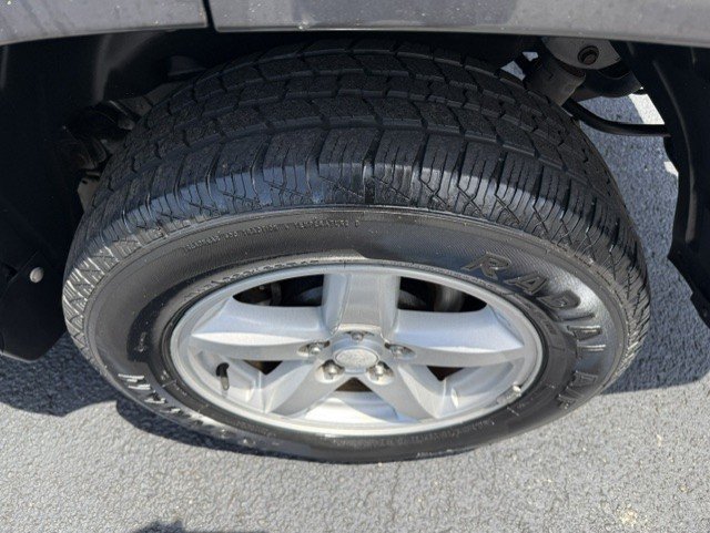 Used 2010 Jeep Liberty Sport w/ Trailer Tow Class III Group AWD/4WD image 7