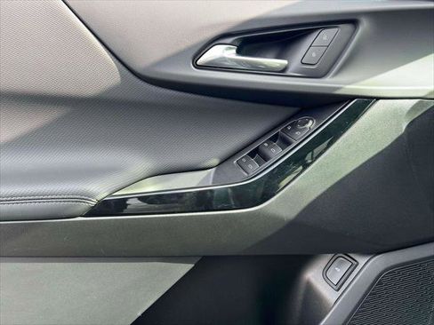 Used 2026 Chevrolet Equinox LT w/ Convenience Package II image 17