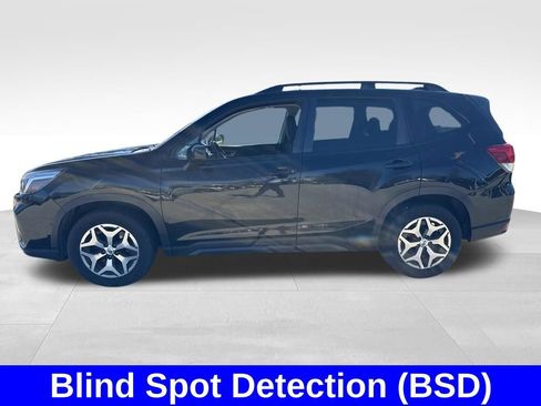 Used 2021 Subaru Forester Premium image 15