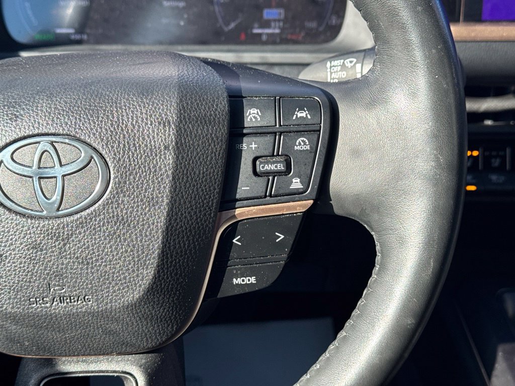 Certified 2023 Toyota Crown AWD/4WD image 29