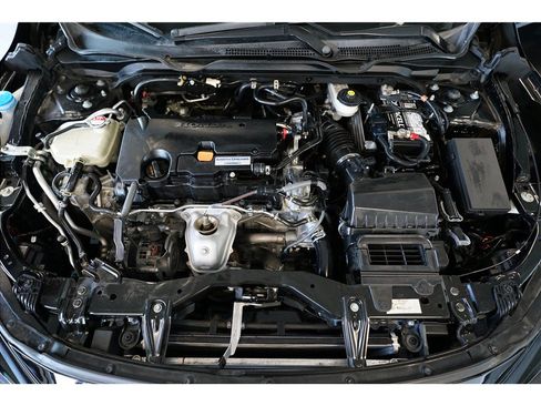Used 2020 Honda Civic Sport image 10
