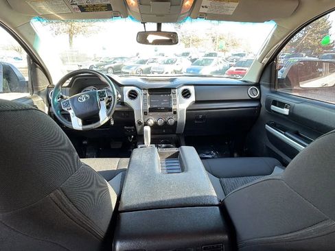 Used 2015 Toyota Tundra SR5 image 11