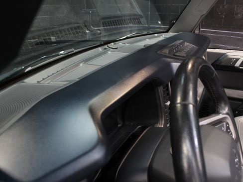 Used 2022 Ford Bronco Outer Banks w/ SASQUATCH PKG w/ Sasquatch Package image 35