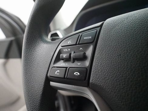 Used 2019 Hyundai Tucson Value image 17