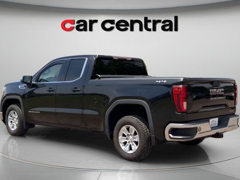 Used 2019 GMC Sierra 1500 SLE w/ SLE Value Package AWD/4WD image 3